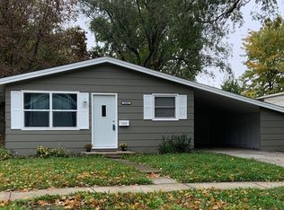 1010 W Beardsley Ave, Champaign, IL