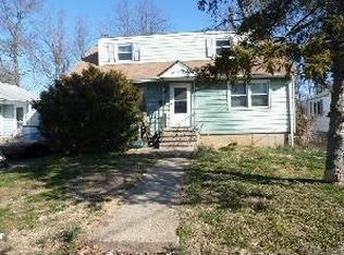 88 Locust Ave, Hamilton, NJ 08620