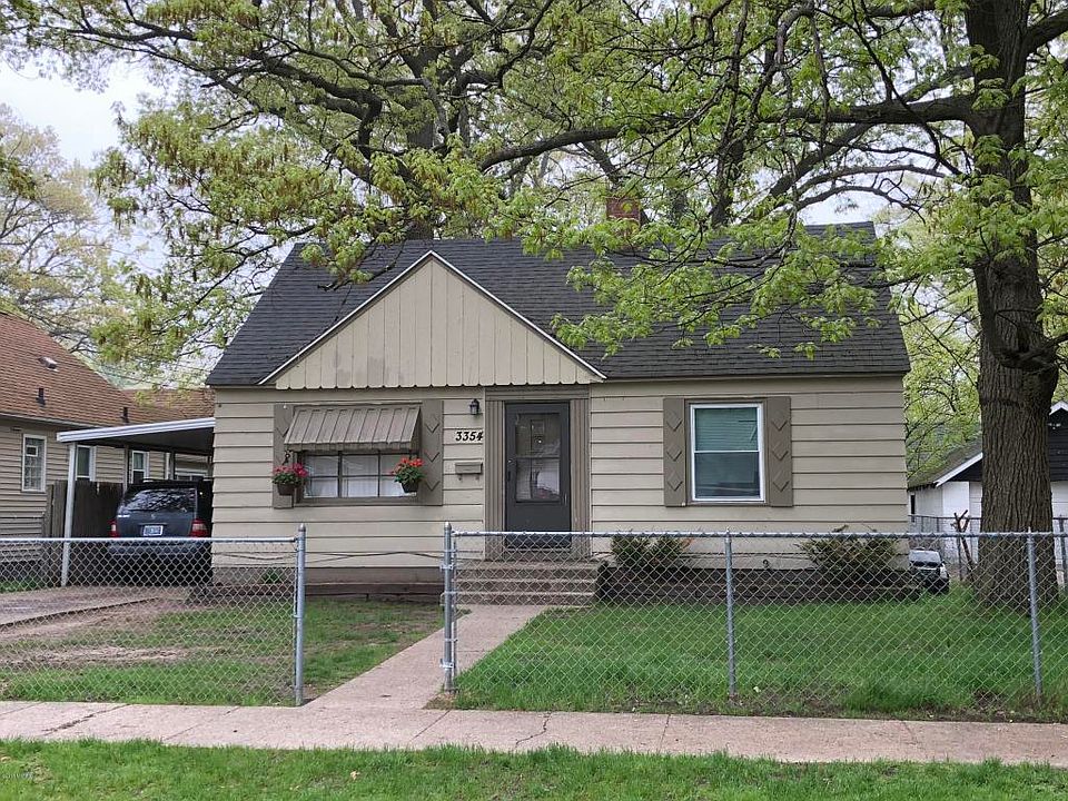 2nd image of 3354 6th St