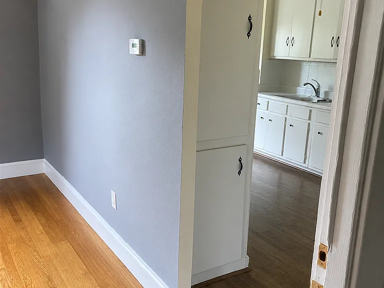 132 Willow Ave #2 — Photo 4