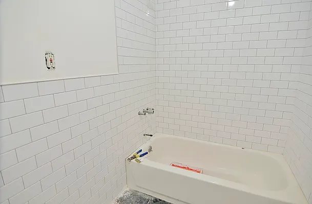 Rented by Park Property Advisors | media 44