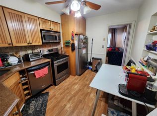 348 Mill Rd, Valley Stream, NY 11581