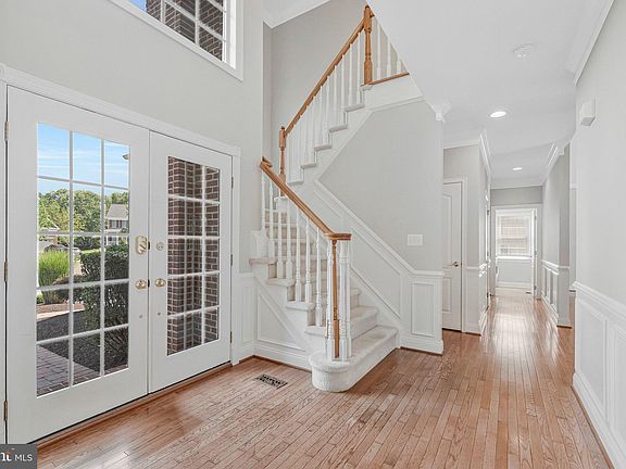 5th image of 5834 Seven Pines Ct