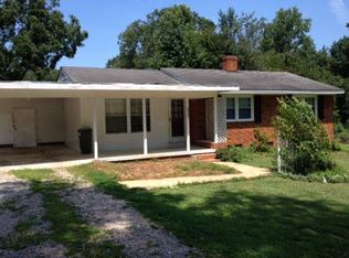 2905 Lucerne Pl, Raleigh, NC 27604