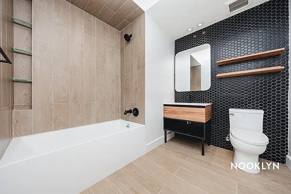 Rented by Nooklyn NYC LLC | media 65
