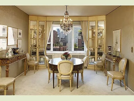 Sold by Stribling | media 7