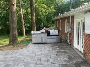 3235 Old Pittsburgh Rd, New Castle, PA 16101