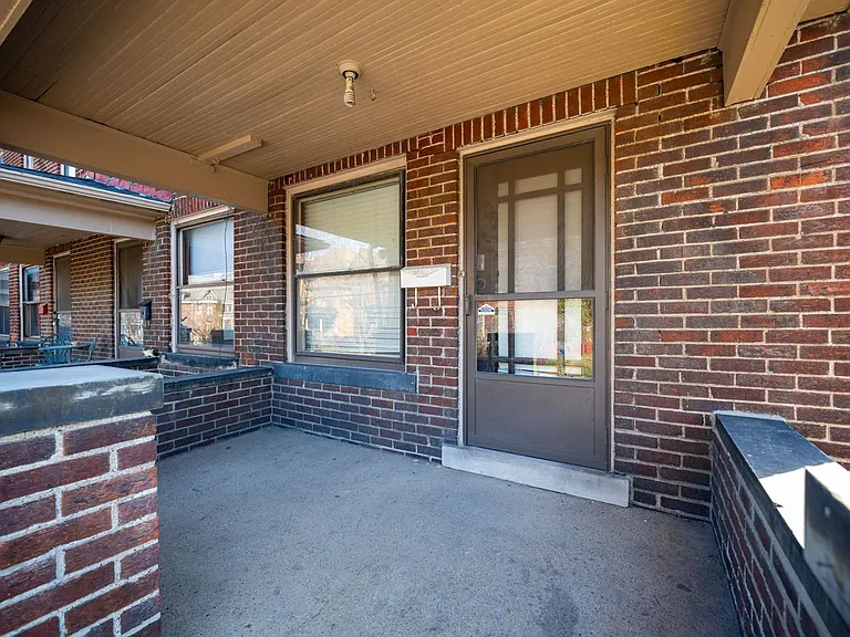 838 Dennison Ave — Photo 2