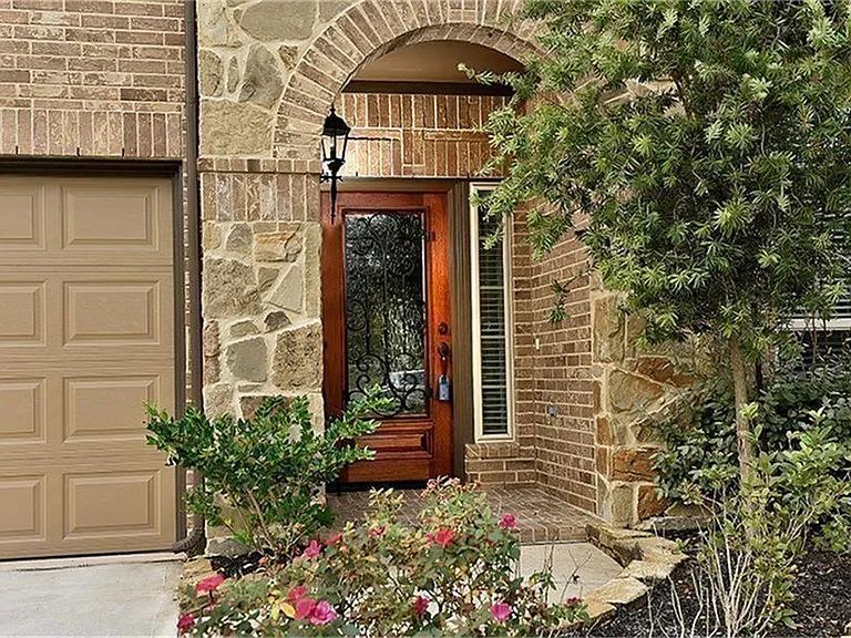 126 Hearthshire Cir — Photo 3