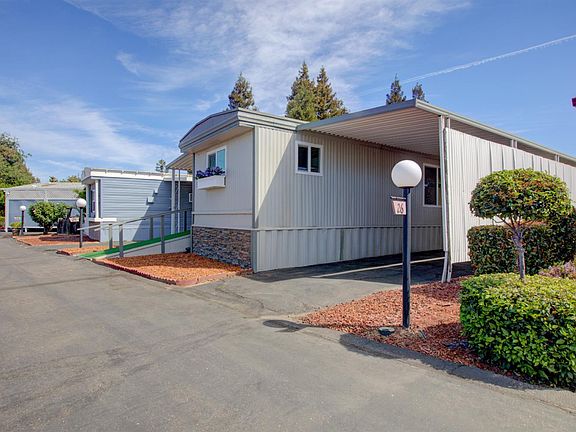 4th image of 2107 Patterson Rd Space 25