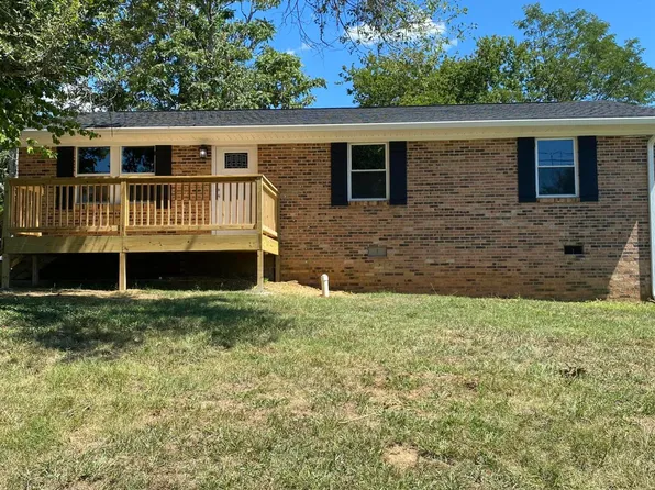 517 3rd St, Madisonville, TN 37354