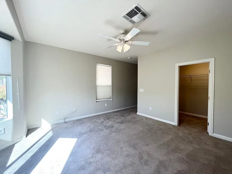 5091 Pensier St — Photo 11
