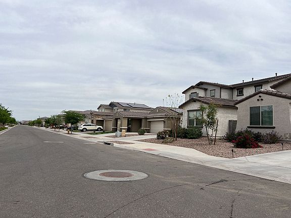 4th image of 5525 N 108th Ave