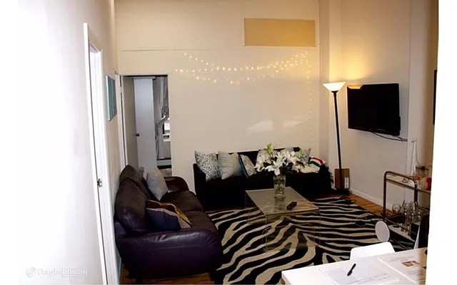 Rented by Douglas Elliman | media 45