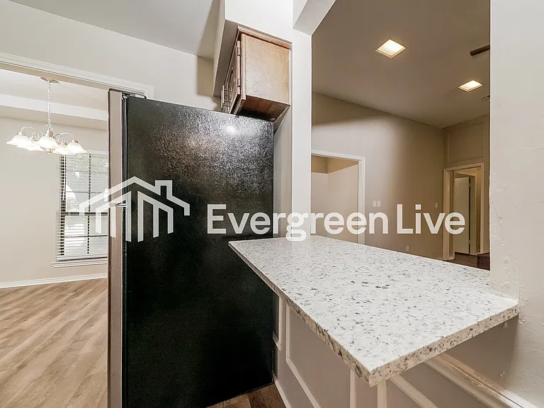 3013 Osceola Dr — Photo 6