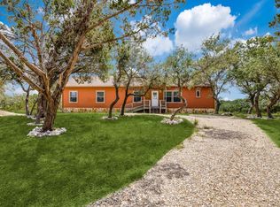 4457 Zenner Ahrens Rd, Kerrville, TX 78028
