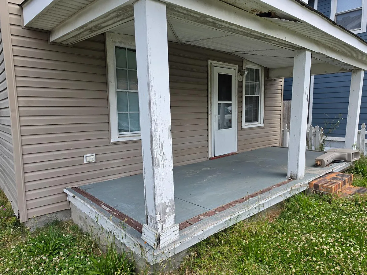 Property Photo - 14 Kirby St