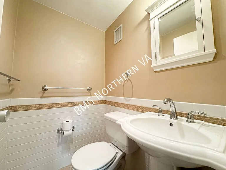 200 N Maple Ave #603 — Photo 12