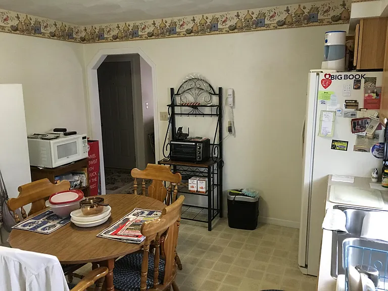2105 Riverside Dr — Photo 5