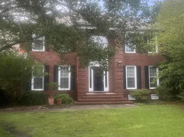 3300 Upton Court, Wilmington, NC 28409