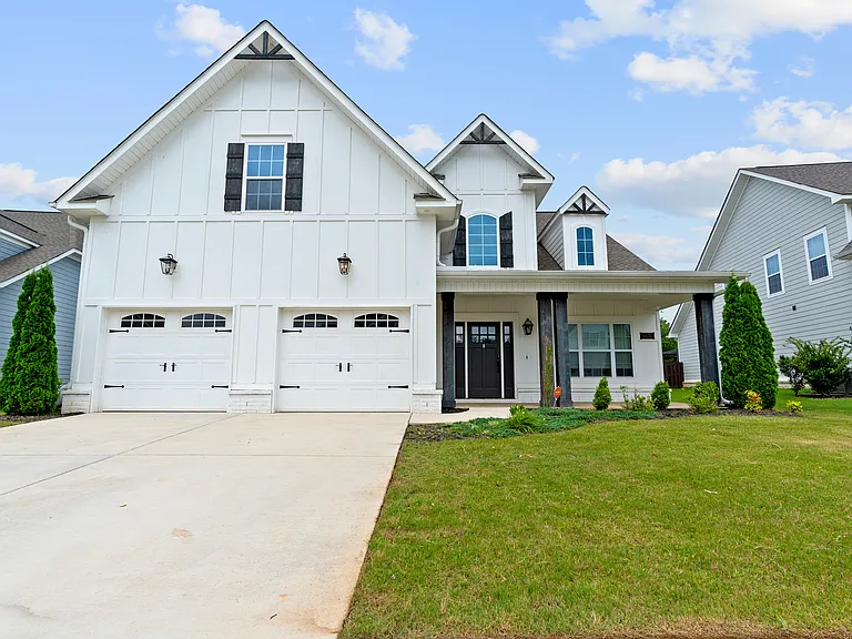 6605 Waxwood Dr — Photo 1