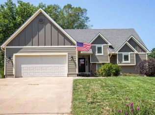 3349 Effingham St, Manhattan, KS 66503
