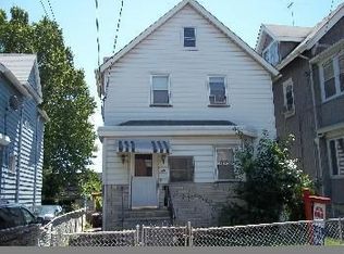 69 Chestnut St, Rutherford, NJ 07070