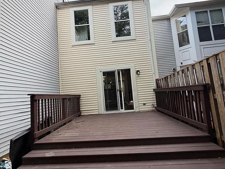 3423 Lindenwood Dr — Photo 23