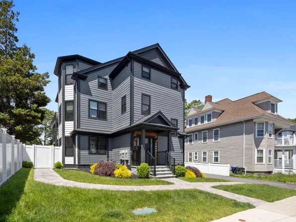 25 Bentley St Floor 1, Brighton, MA 02135