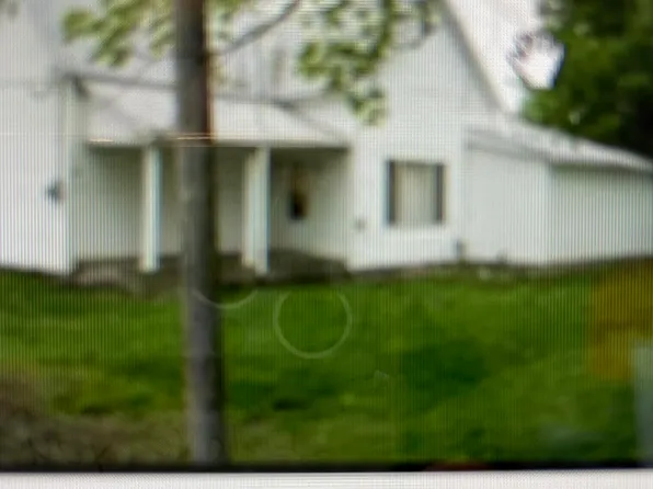 702 N Anson Rd, Vincennes, IN 47591