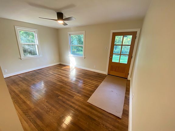 2nd image of 5517 Forest Hill Ave