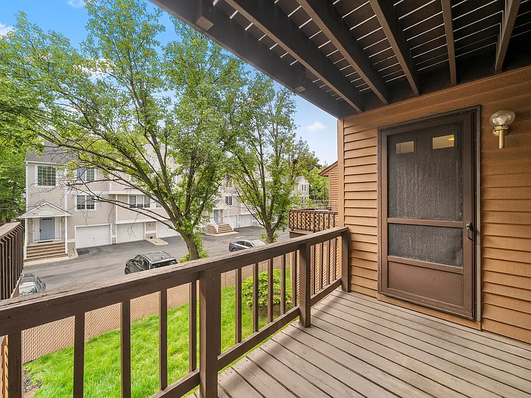 140 Allwood Rd #C — Photo 19