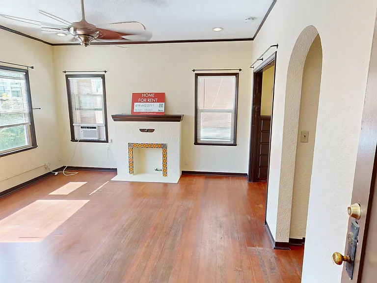 3785 Park Blvd #1 — Photo 1