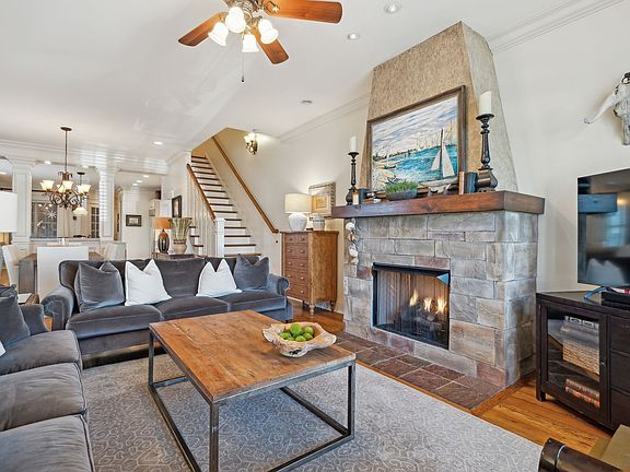 5th image of 2709 Acklen Ave #A