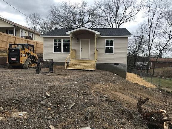 2nd image of 15 Magnolia St
