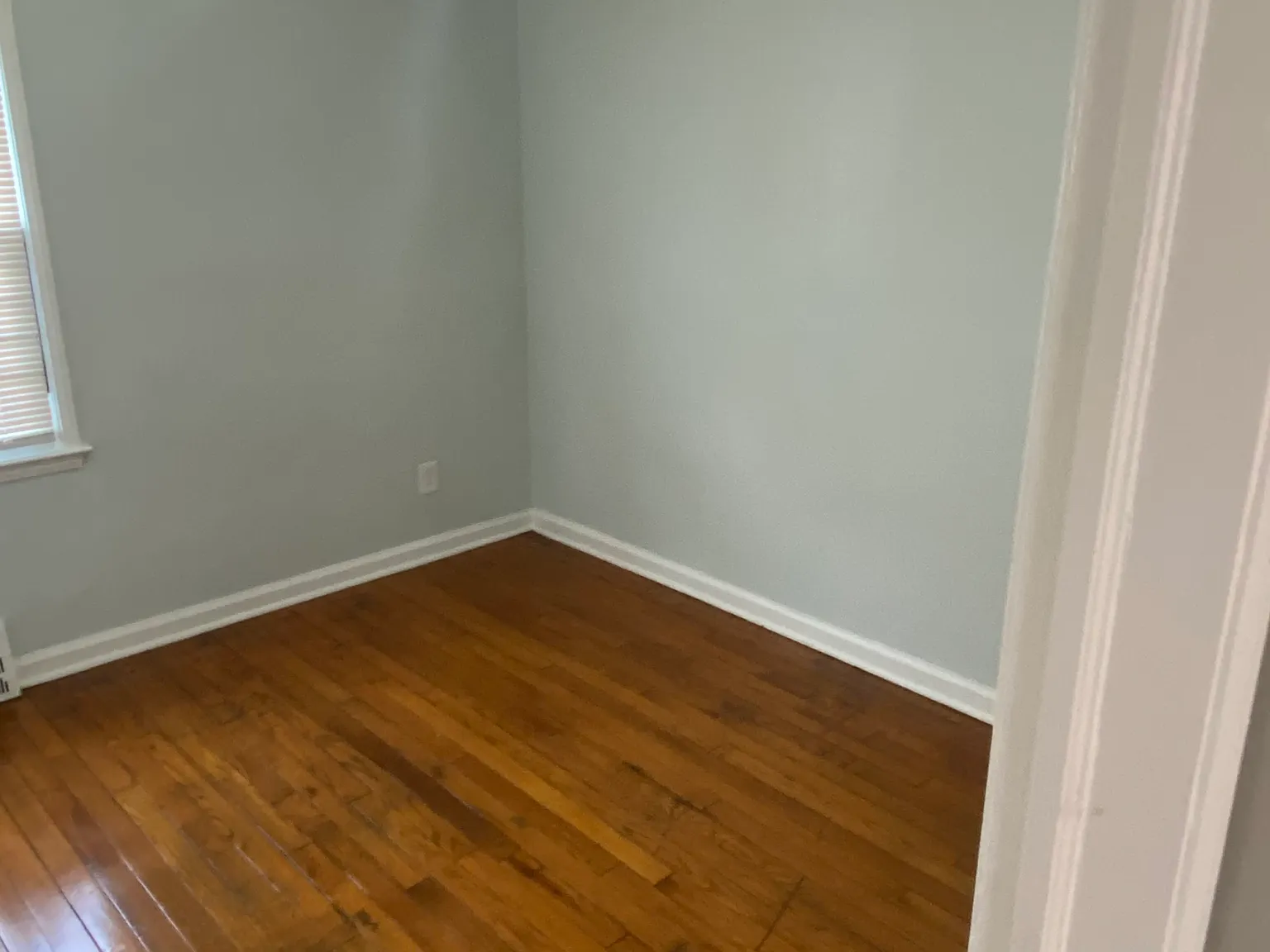 2 bed, 750 sqft, $950 — Photo 3