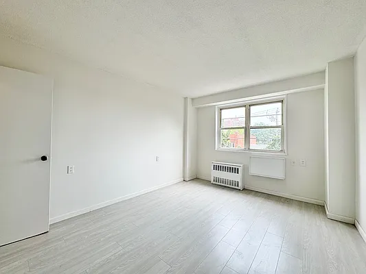 Rented by Keller Williams NYC | media 15