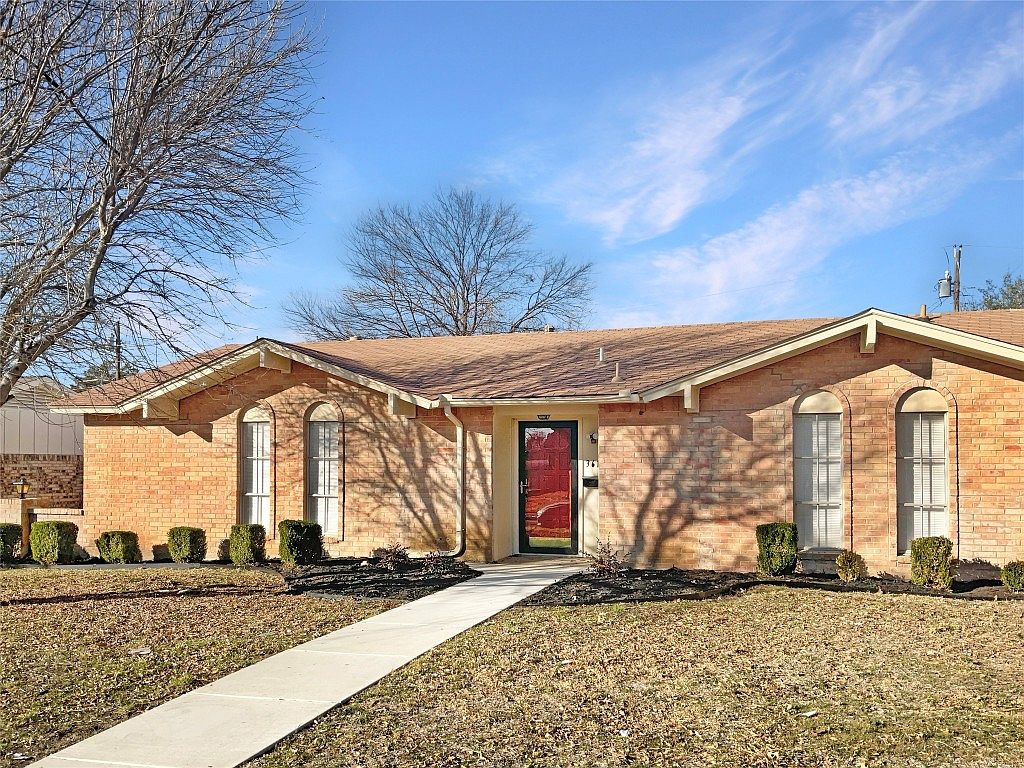 3613 Bob O Link Dr, Irving, TX 75062 Zillow