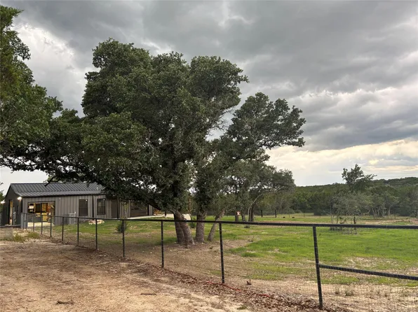 1034 Sanctuary Dr, Tolar, TX 76476
