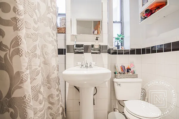 Rented by Nolita Group | media 8