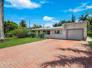 1015 Royal Palm Dr, Naples, FL 34103