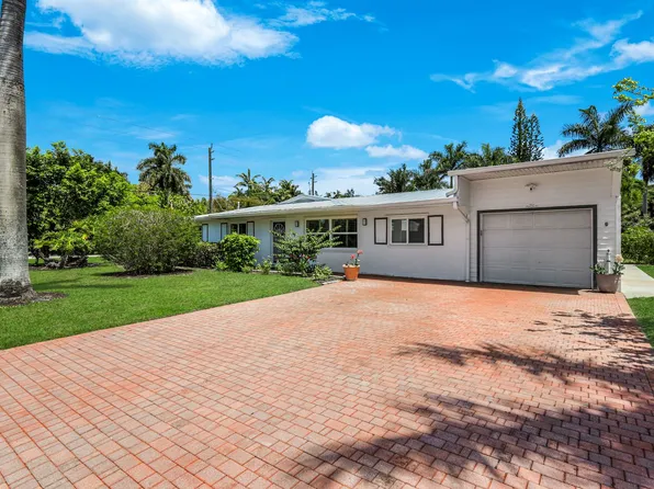 1015 Royal Palm Dr, Naples, FL 34103