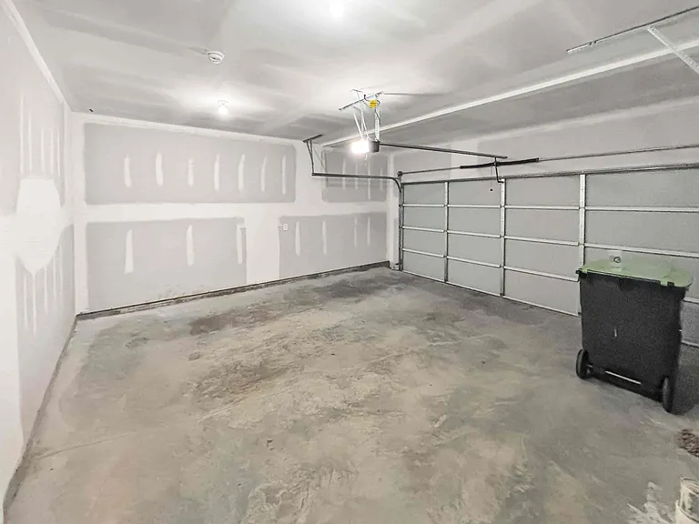 5784 Silver Lake Dr — Photo 25