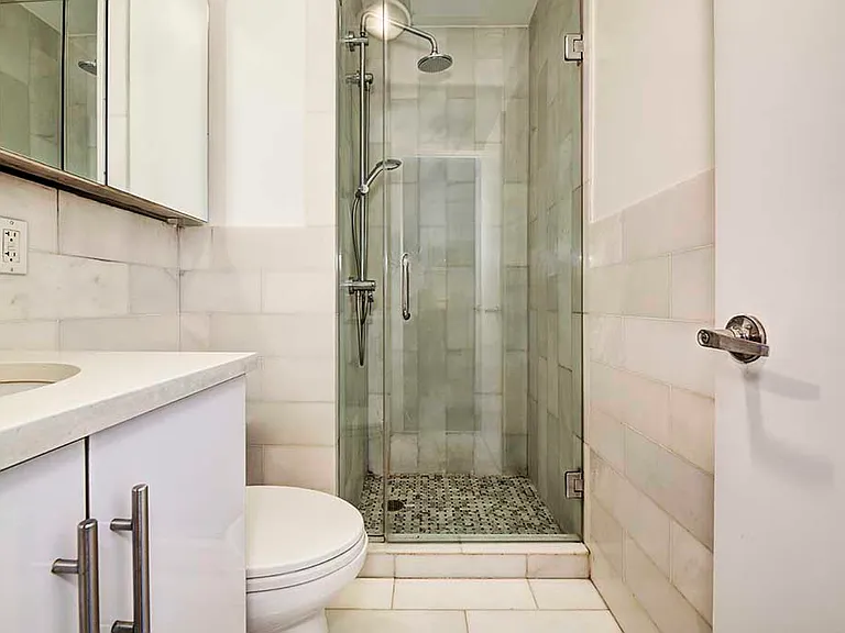 143 Ludlow St #6B — Photo 6