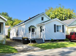 2821 Denver Ave, Schenectady, NY 12306