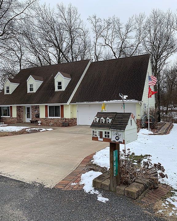 2nd image of 10402 W Sir Tristram Ct
