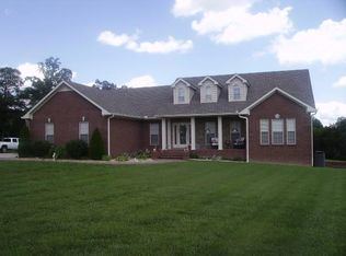 5170 Akersville Rd, Lafayette, TN 37083