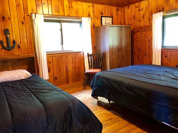 Spacious guest bedroom