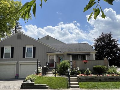 1556 Gas Light Ln #199, Rochester, MI, 48306
