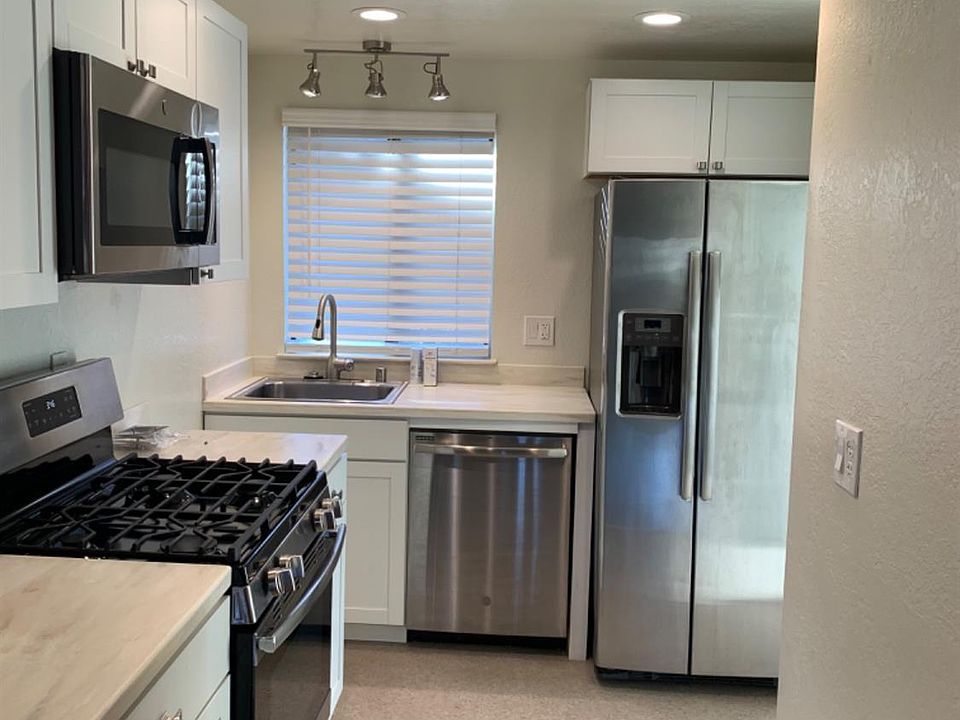 1st image of 24 Blossom Court W